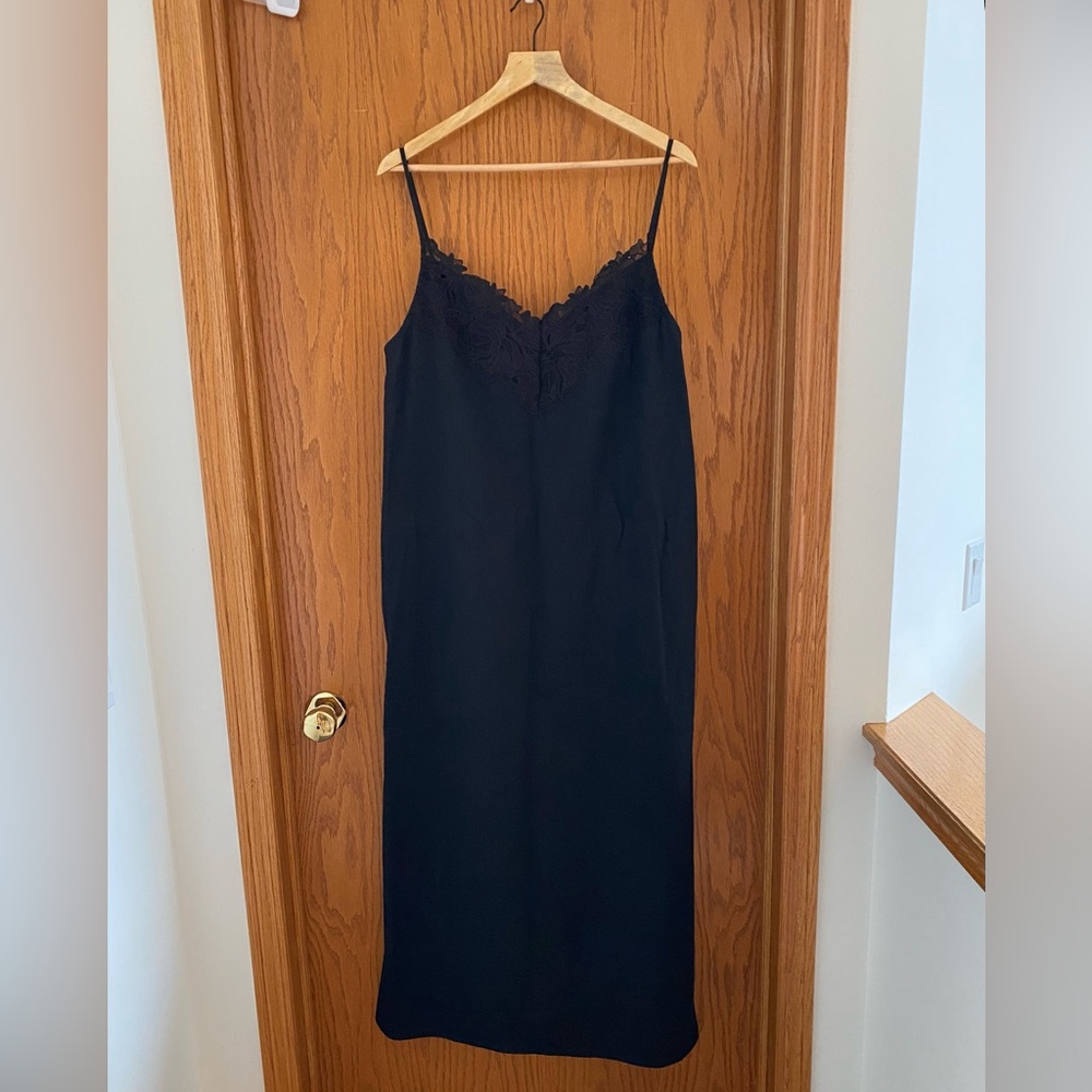 NWOT - Camilla & Marc Black Lace Detail Sable Midi Dress - Picture 6 of 7